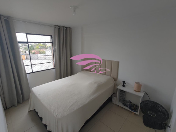Imagem Imóvel com 3 Quartos à Venda, 54 m² em Novo Mundo - Curitiba Imagem Imóvel com 3 Quartos à Venda, 54 m² em Novo Mundo - Curitiba