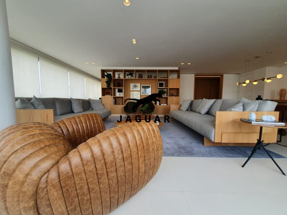 Imagem Imóvel com 3 Quartos à Venda, 255 m² em Vila Nova Conceição - São Paulo
