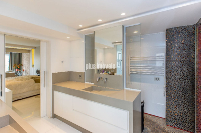 Imagem Apartamento com 4 Quartos à Venda, 335 m² em Moema - São Paulo