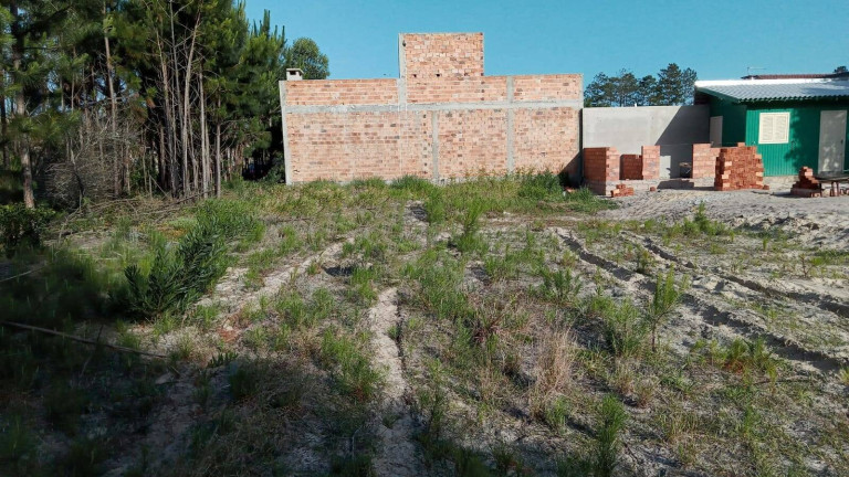 Terreno à Venda, 300 m² em Praia Do Village - Capão Da Canoa