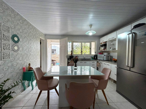 Imagem Casa com 2 Quartos à Venda, 175 m² em Jardim Algarve - Alvorada Imagem Casa com 2 Quartos à Venda, 175 m² em Jardim Algarve - Alvorada