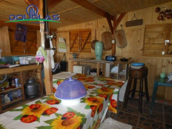 Imagem Casa com 2 Quartos à Venda, 2.000 m² em Viamão Imagem Casa com 2 Quartos à Venda, 2.000 m² em Viamão
