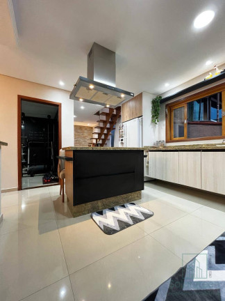 Imagem Casa com 3 Quartos à Venda, 298 m² em Centro - Santa Isabel Imagem Casa com 3 Quartos à Venda, 298 m² em Centro - Santa Isabel