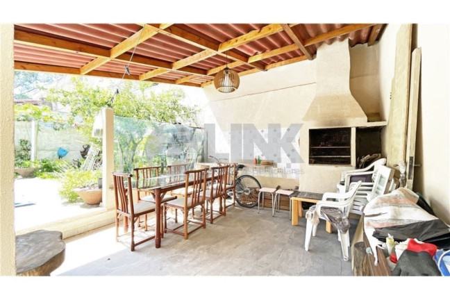 Imagem Casa com 2 Quartos à Venda, em Partenon - Porto Alegre Imagem Casa com 2 Quartos à Venda, em Partenon - Porto Alegre