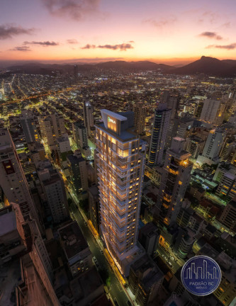 Imagem Apartamento com 4 Quartos à Venda, 177 m² em Centro - Balneário Camboriú Imagem Apartamento com 4 Quartos à Venda, 177 m² em Centro - Balneário Camboriú