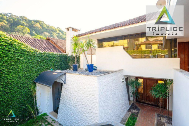 Imagem Casa com 5 Quartos à Venda, 267 m² em Vale Do Ipê - Juiz De Fora Imagem Casa com 5 Quartos à Venda, 267 m² em Vale Do Ipê - Juiz De Fora