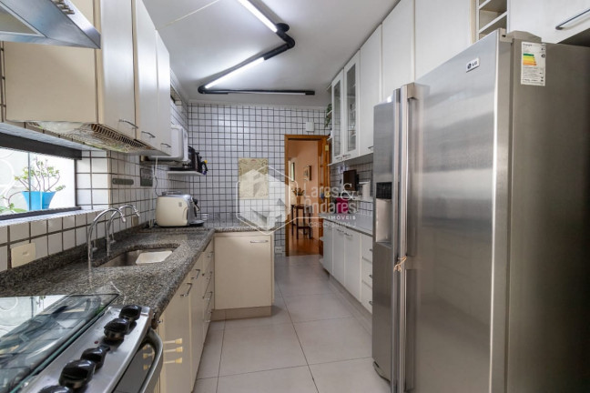 Imagem Casa com 4 Quartos à Venda, 150 m² em Cambuci - São Paulo Imagem Casa com 4 Quartos à Venda, 150 m² em Cambuci - São Paulo