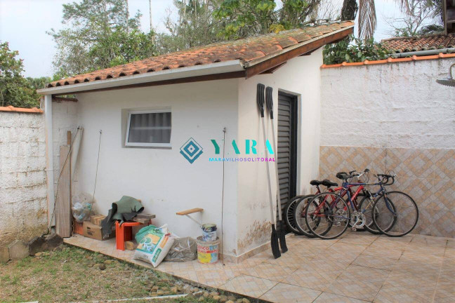 Imagem Casa com 3 Quartos à Venda, 510 m² em Enseada - Ubatuba