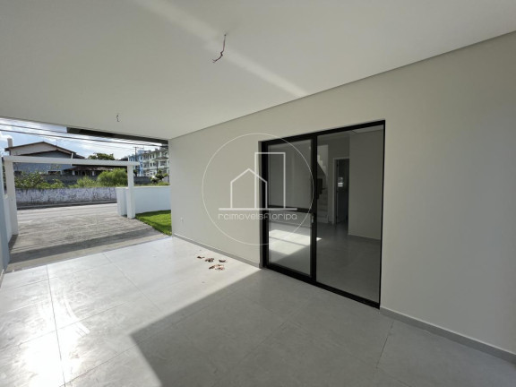Imagem Casa com 3 Quartos à Venda, 224 m² em Ingleses Do Rio Vermelho - Florianópolis