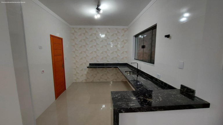 Imagem Casa com 3 Quartos à Venda, 130 m² em Balneário Oásis - Peruíbe