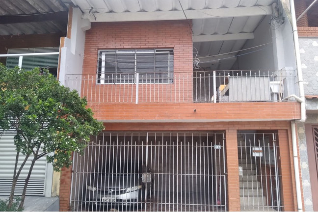 Casa com 6 Quartos à Venda, 143 m² em Jardim Marisa - São Paulo