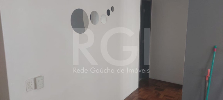 Imagem Apartamento com 1 Quarto à Venda ou Locação, 52 m² em Centro Histórico - Porto Alegre Imagem Apartamento com 1 Quarto à Venda ou Locação, 52 m² em Centro Histórico - Porto Alegre