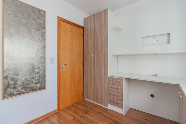 Imagem Apartamento com 3 Quartos à Venda, 90 m² em Azenha - Porto Alegre Imagem Apartamento com 3 Quartos à Venda, 90 m² em Azenha - Porto Alegre