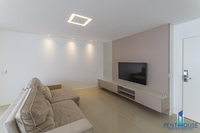 Imagem Apartamento com 3 Quartos à Venda, 128 m² em Centro - Balneário Camboriú Imagem Apartamento com 3 Quartos à Venda, 128 m² em Centro - Balneário Camboriú
