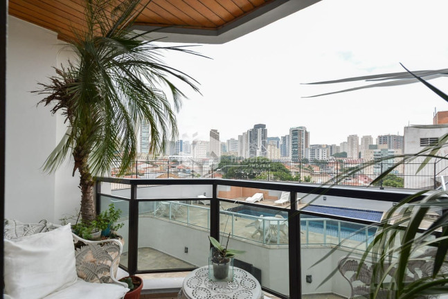Imagem Apartamento com 3 Quartos à Venda, 144 m² em Mirandópolis - São Paulo