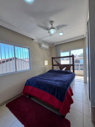 Imagem Casa com 3 Quartos à Venda, 300 m² em Jardim América - Cariacica