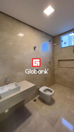 Imagem Sobrado com 3 Quartos à Venda, 220 m² em Ibituruna - Montes Claros Imagem Sobrado com 3 Quartos à Venda, 220 m² em Ibituruna - Montes Claros