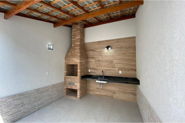 Imagem Casa com 3 Quartos à Venda, 200 m² em Vila Salete - São Paulo