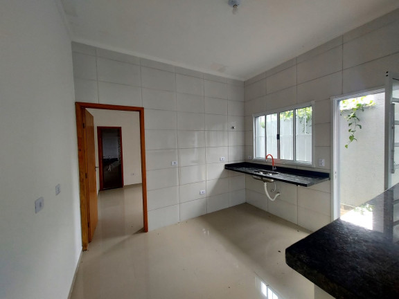 Imagem Casa com 2 Quartos à Venda, 63 m² em Balneário Gaivota - Itanhaém