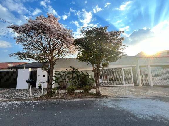 Imagem Casa com 4 Quartos à Venda, 300 m² em Jardim Europa - São Paulo Imagem Casa com 4 Quartos à Venda, 300 m² em Jardim Europa - São Paulo