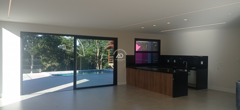 Imagem Casa com 4 Quartos à Venda, 312 m² em Iriri - Anchieta