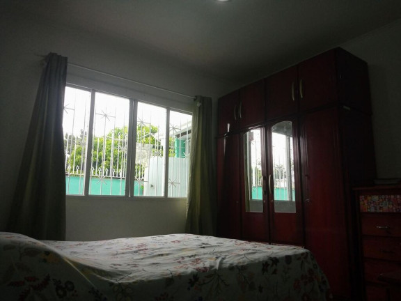 Imagem Casa com 3 Quartos à Venda, em Niterói - Canoas Imagem Casa com 3 Quartos à Venda, em Niterói - Canoas