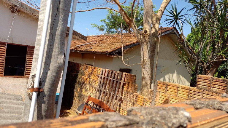 Imagem Casa com 2 Quartos à Venda, 65 m² em Jardim Panorama - Pirapozinho