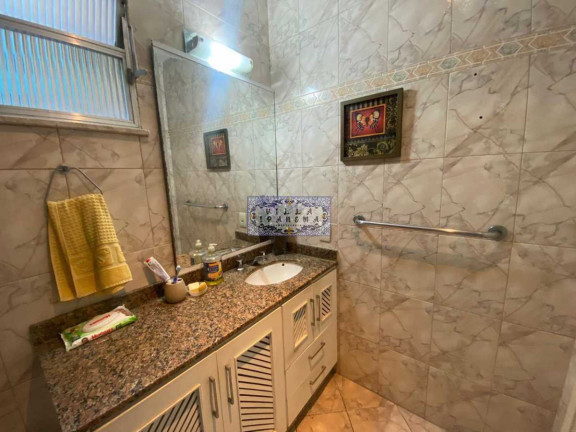 Imagem Apartamento com 3 Quartos à Venda, 120 m² em Copacabana - Rio De Janeiro