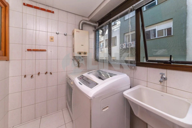 Imagem Apartamento com 3 Quartos à Venda, 125 m² em Bom Fim - Porto Alegre