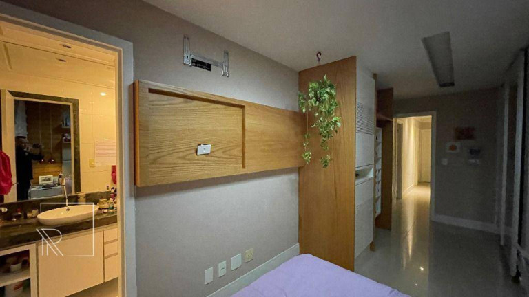 Imagem Apartamento com 4 Quartos à Venda, 170 m² em Praia Da Costa - Vila Velha Imagem Apartamento com 4 Quartos à Venda, 170 m² em Praia Da Costa - Vila Velha