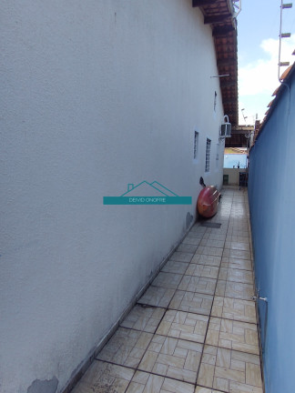 Imagem Casa com 4 Quartos para Alugar, 100 m² em Massaguaçu - Caraguatatuba Imagem Casa com 4 Quartos para Alugar, 100 m² em Massaguaçu - Caraguatatuba