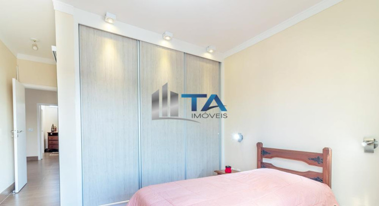 Imagem Casa com 3 Quartos à Venda, 284 m² em Swiss Park - Campinas Imagem Casa com 3 Quartos à Venda, 284 m² em Swiss Park - Campinas