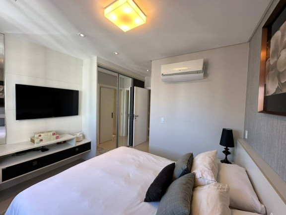 Imagem Apartamento com 3 Quartos à Venda, 122 m² em Centro - Balneário Camboriú