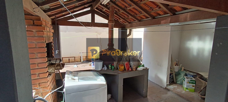 Imagem Casa com 4 Quartos à Venda, 360 m² em Centro - Piracicaba Imagem Casa com 4 Quartos à Venda, 360 m² em Centro - Piracicaba
