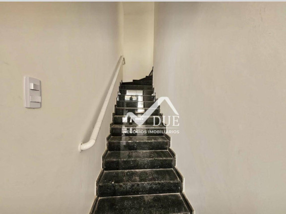 Imagem Casa com 3 Quartos à Venda, 200 m² em Aparecida - Santos