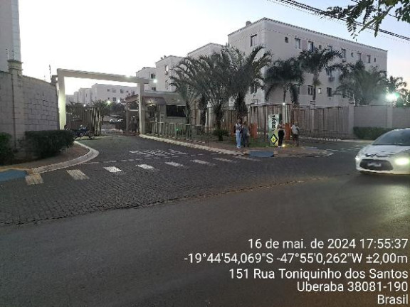 Imagem Imóvel com 2 Quartos à Venda, 32.557 m² em Conjunto Guanabara - Uberaba Imagem Imóvel com 2 Quartos à Venda, 32.557 m² em Conjunto Guanabara - Uberaba