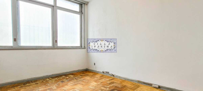 Imagem Apartamento com 3 Quartos à Venda, 128 m² em Leme - Rio De Janeiro Imagem Apartamento com 3 Quartos à Venda, 128 m² em Leme - Rio De Janeiro