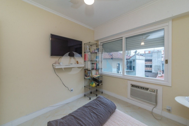 Imagem Apartamento com 3 Quartos à Venda, 93 m² em Moinhos De Vento - Porto Alegre Imagem Apartamento com 3 Quartos à Venda, 93 m² em Moinhos De Vento - Porto Alegre