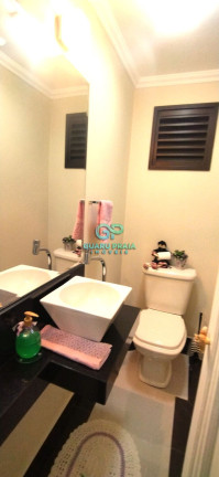 Imagem Apartamento com 4 Quartos à Venda, 140 m² em Pitangueiras - Guarujá