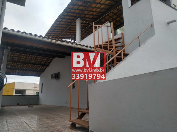Imagem Casa com 3 Quartos à Venda, 200 m² em Vila Da Penha - Rio De Janeiro Imagem Casa com 3 Quartos à Venda, 200 m² em Vila Da Penha - Rio De Janeiro