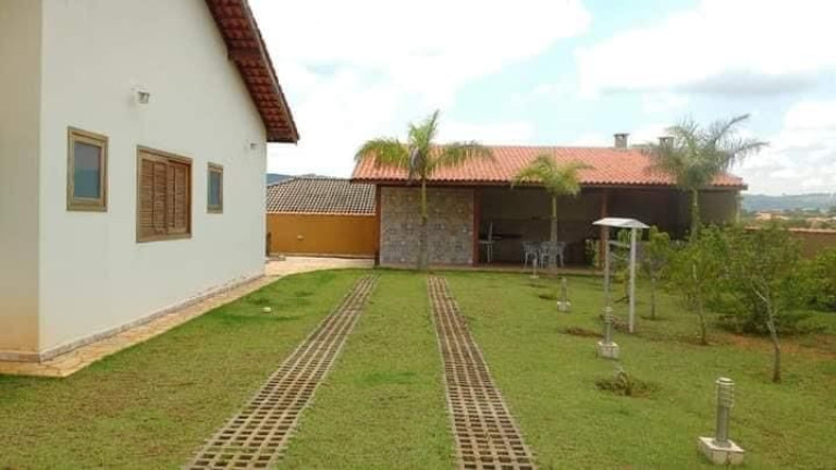 Imagem Casa com 3 Quartos à Venda, 220 m² em Ninho Verde Ii - Pardinho Imagem Casa com 3 Quartos à Venda, 220 m² em Ninho Verde Ii - Pardinho