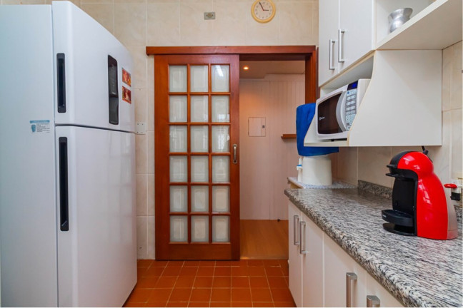 Imagem Imóvel com 2 Quartos à Venda, 67 m² em Teresópolis - Porto Alegre Imagem Imóvel com 2 Quartos à Venda, 67 m² em Teresópolis - Porto Alegre