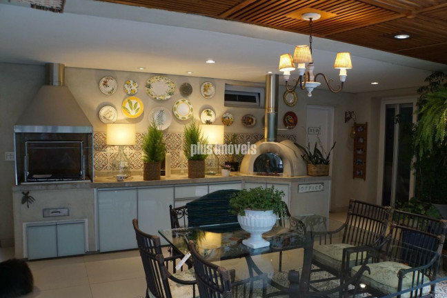 Imagem Casa com 3 Quartos à Venda, 650 m² em Morumbi - São Paulo Imagem Casa com 3 Quartos à Venda, 650 m² em Morumbi - São Paulo