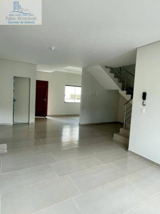 Imagem Casa com 3 Quartos à Venda, 116 m² em Bom Retiro - Joinville Imagem Casa com 3 Quartos à Venda, 116 m² em Bom Retiro - Joinville