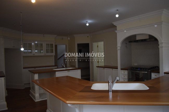 Imagem Casa com 4 Quartos à Venda, 1.500 m² em Região De Capivari - Campos Do Jordão Imagem Casa com 4 Quartos à Venda, 1.500 m² em Região De Capivari - Campos Do Jordão