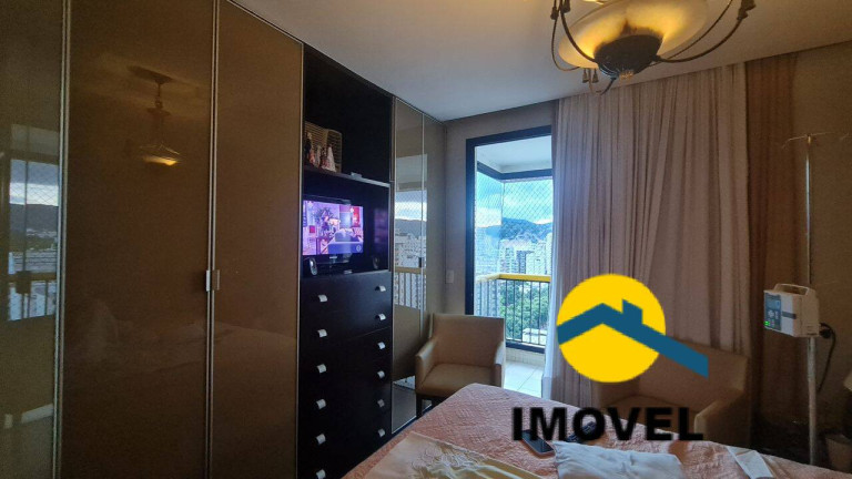 Imagem Cobertura com 3 Quartos à Venda, 240 m² em Icaraí - Niterói