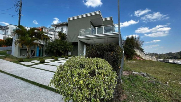 Imagem Imóvel com 3 Quartos à Venda, 335 m² em Condomínio Village Los Angeles - Cotia Imagem Imóvel com 3 Quartos à Venda, 335 m² em Condomínio Village Los Angeles - Cotia