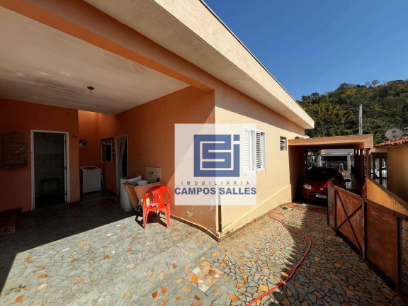 Imagem Casa com 2 Quartos à Venda, 145 m² em Centro - Socorro
