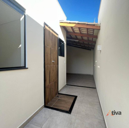 Imagem Casa com 3 Quartos à Venda, 75 m² Imagem Casa com 3 Quartos à Venda, 75 m²