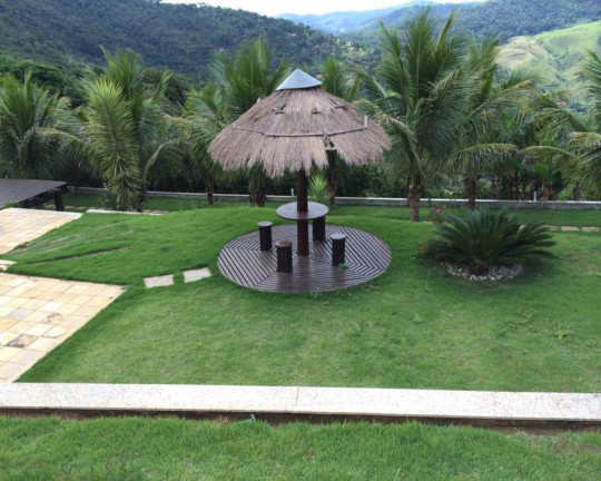 Imagem Imóvel com 2 Quartos à Venda, 5.500 m² em Graminha - Juiz De Fora